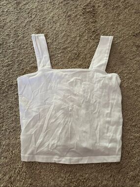 SO White Square-Neck Crop Tank Top